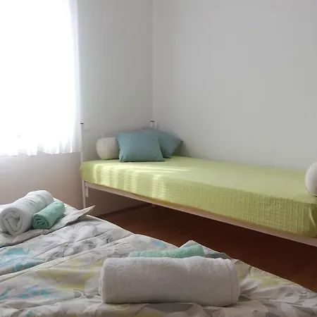 Fjaka - Biograd Na Moru * Polaca
