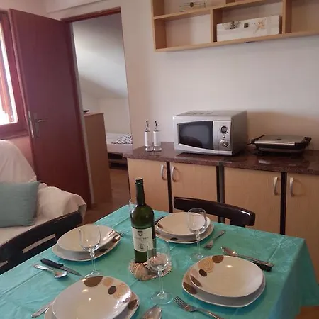 Fjaka - Biograd Na Moru *